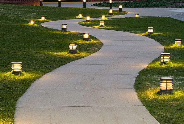 Pros and Cons of Solar-Powered Lights for a Walkway