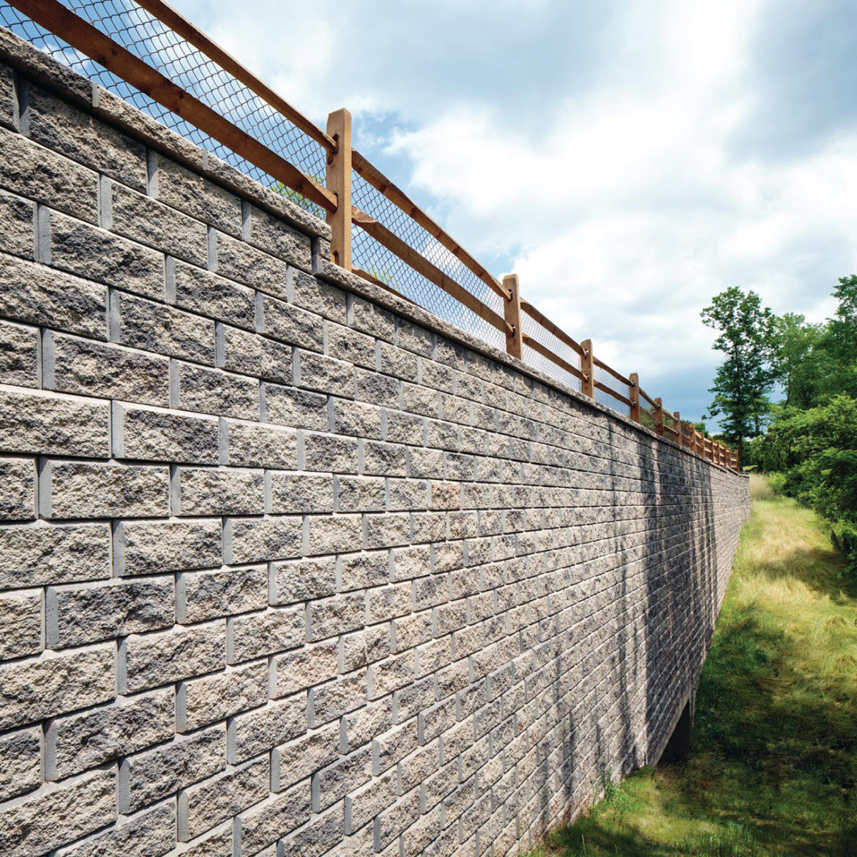 Pin Retaining Wall System Retaining Wall Blocks | Unilock